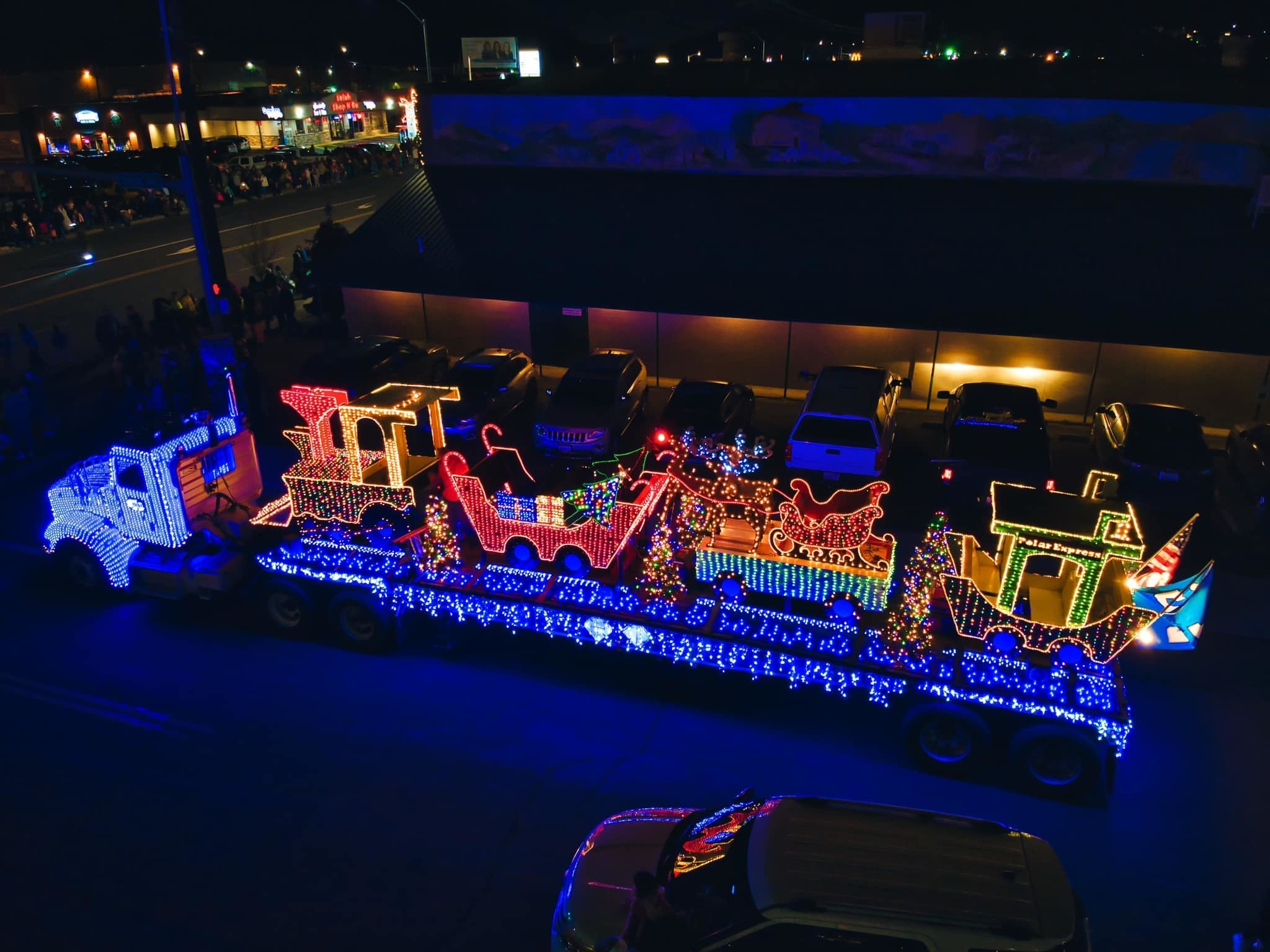 Annual Lighted Holiday Parade in Selah, WA
