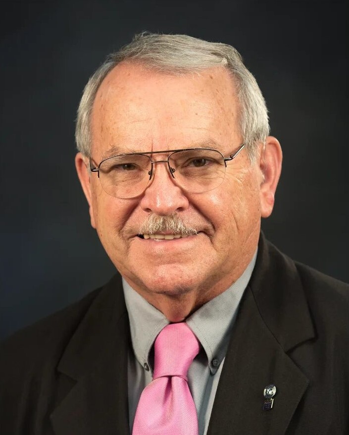 Mayor Roger Bell